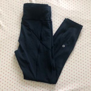 Lululemon final lap crop